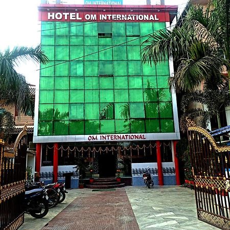 Hotel Om International Bodh Gaya Exteriör bild