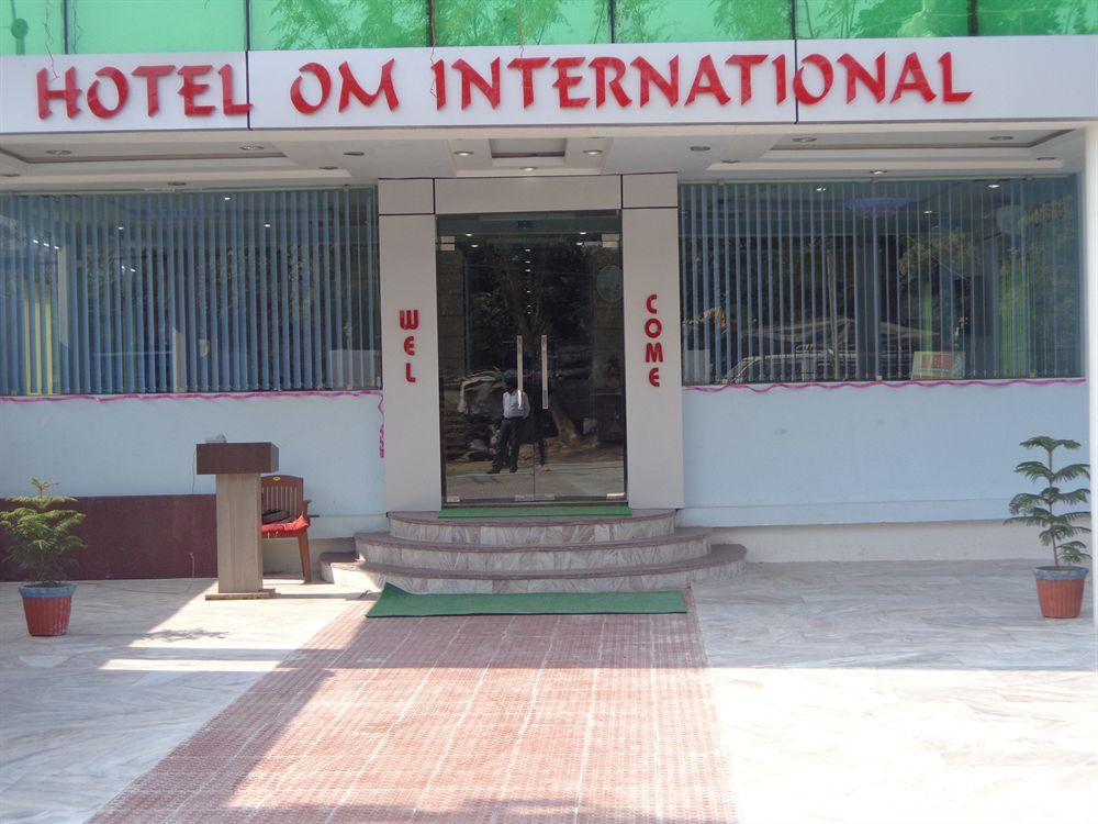 Hotel Om International Bodh Gaya Exteriör bild